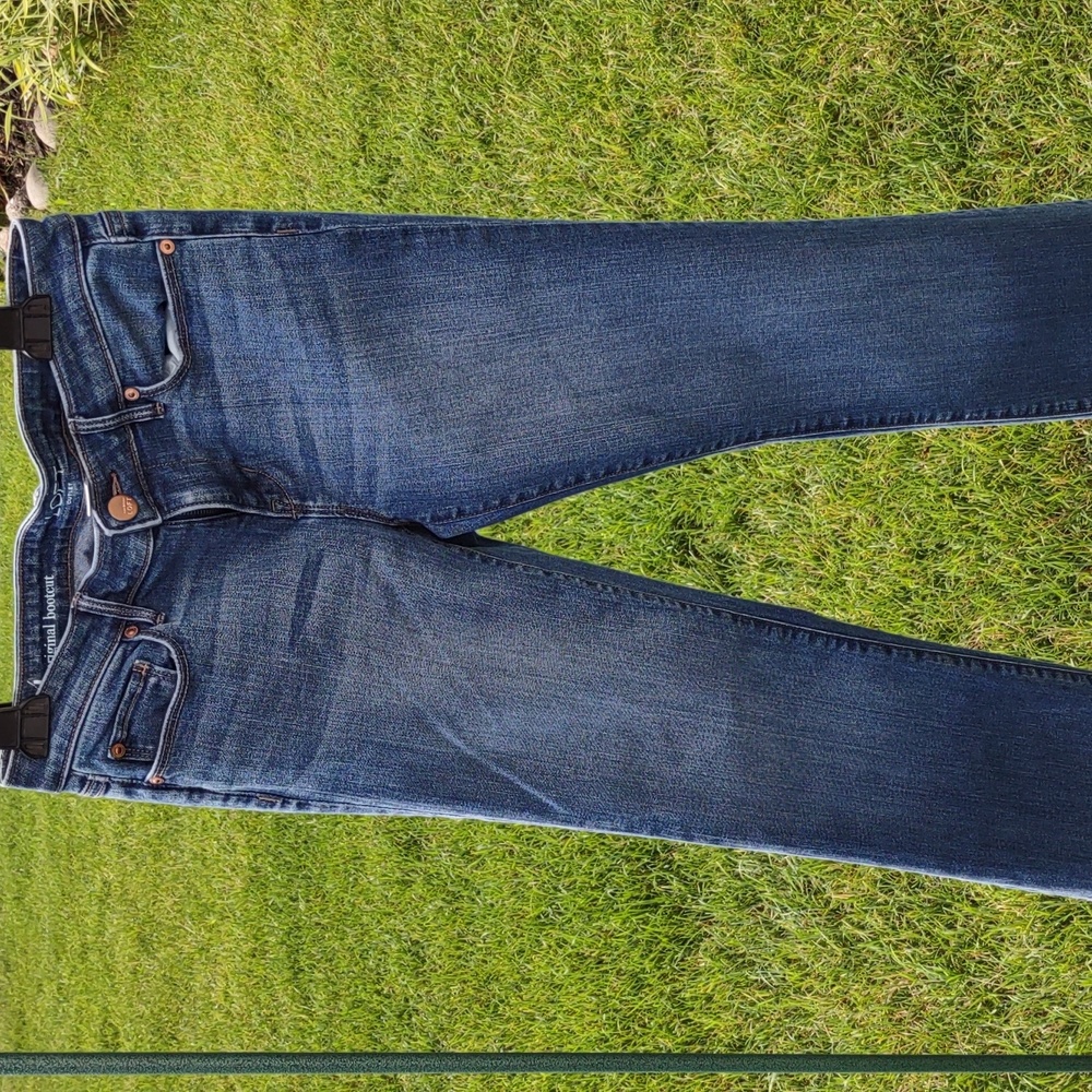 LOFT JEANS BY ANN TAYLOR SIZE 4